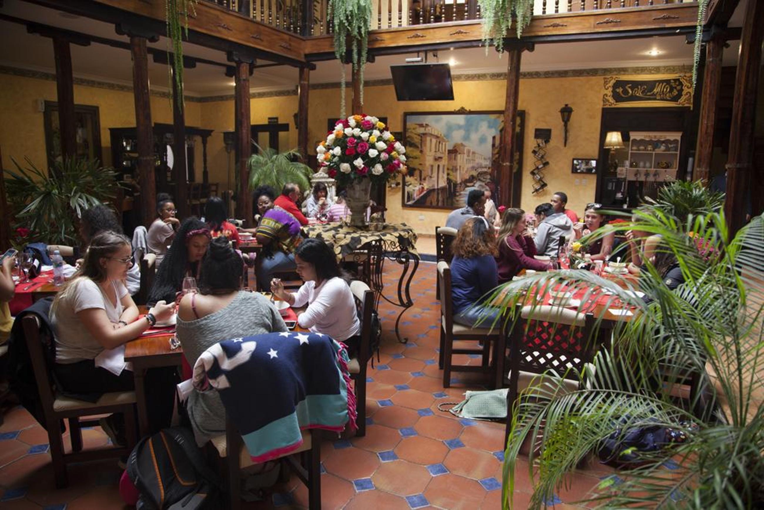 Hotel Boutique Los Balcones 쿠엔카 외부 사진
